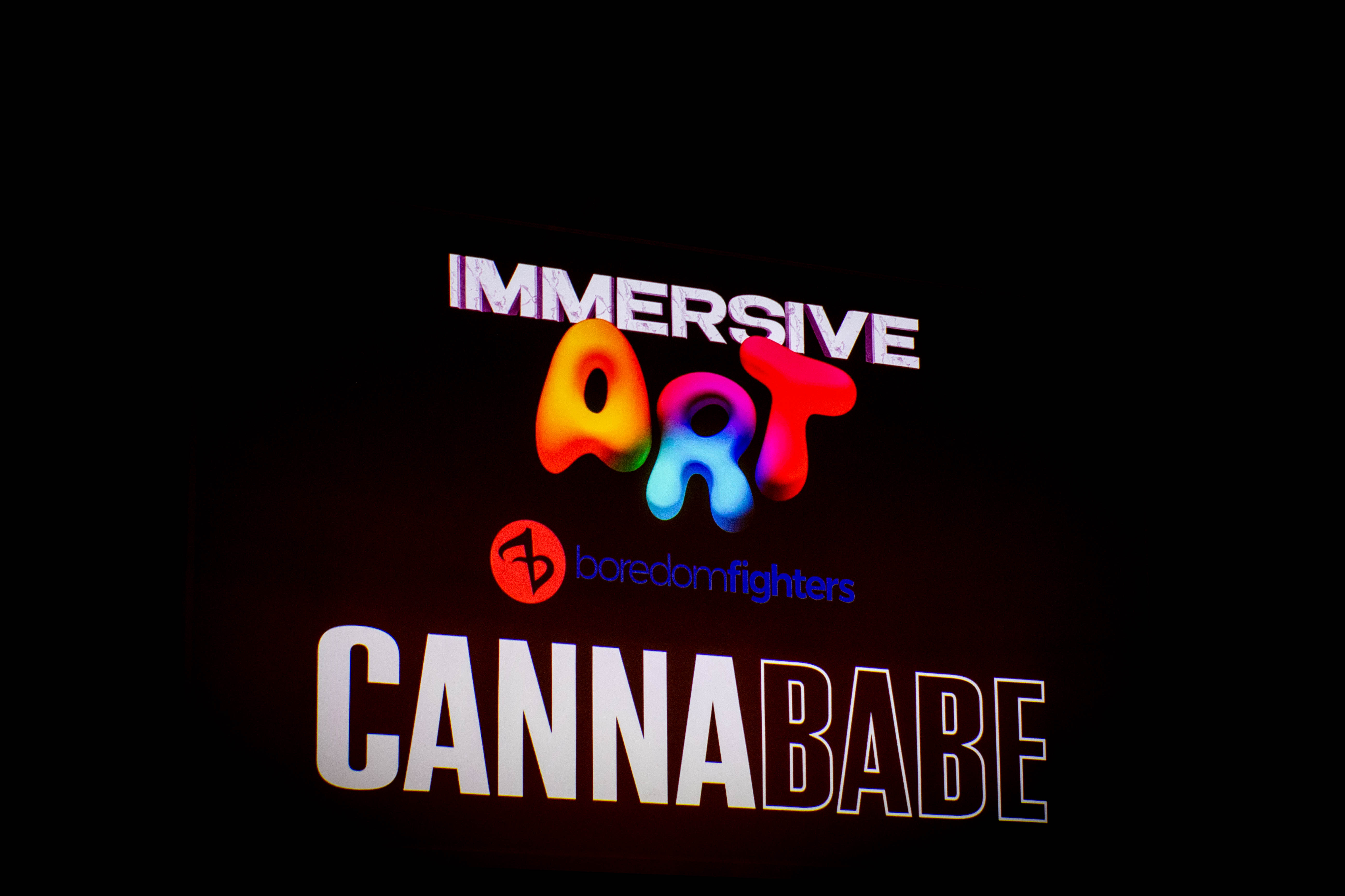 Read more about the article Cannababe Immersive Art